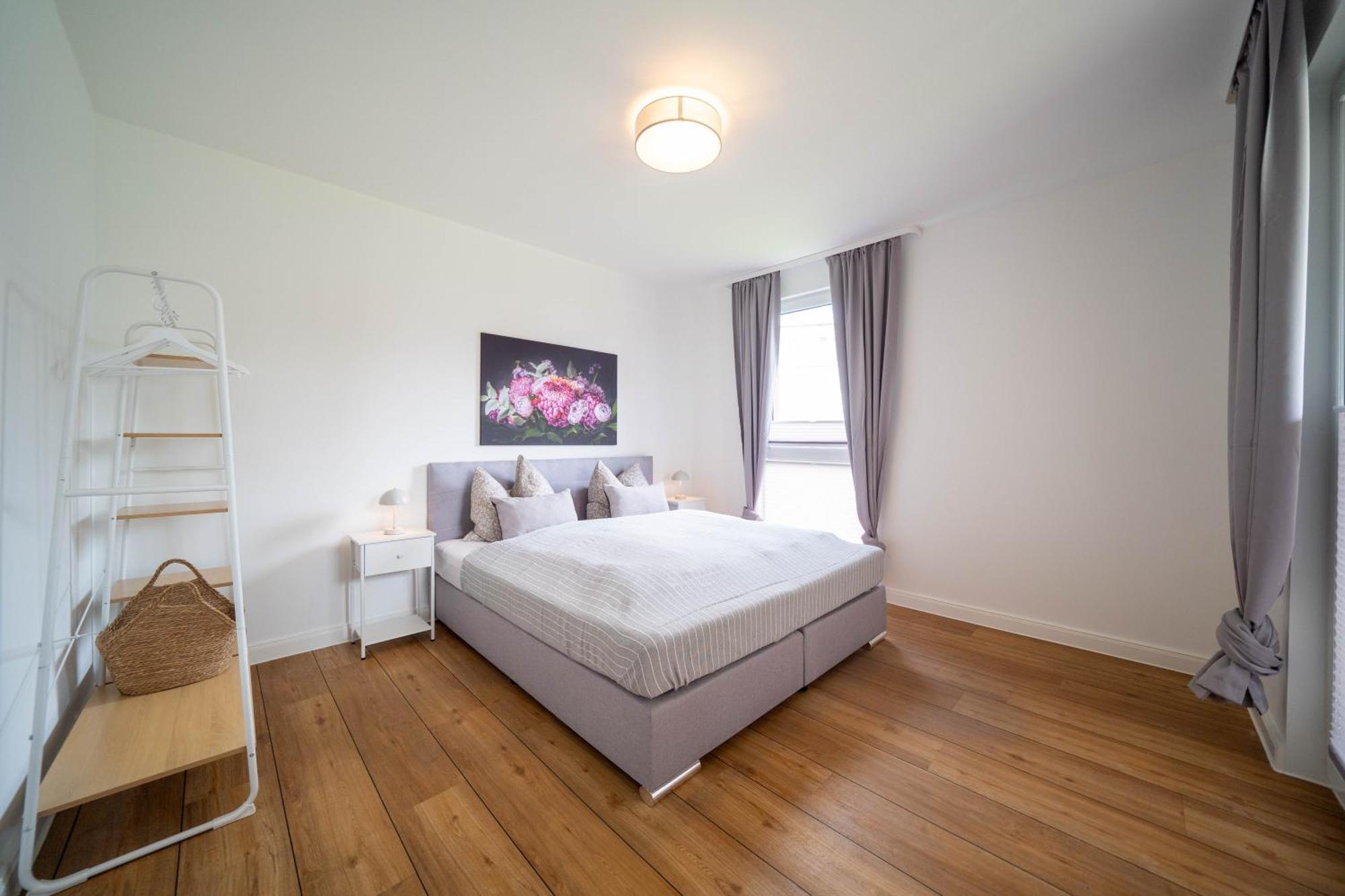 Moebliertes Wohnen - Novalie Apartment รอสต็อค ภายนอก รูปภาพ